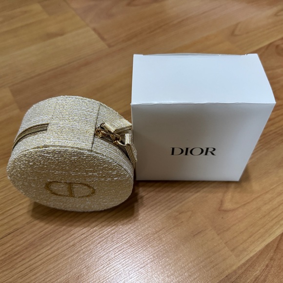 2024 Holiday Limited Edition Dior Jewelry Pouch Case Bag - Picture 12 of 12